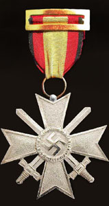 Hunenkreuz Nazi medal